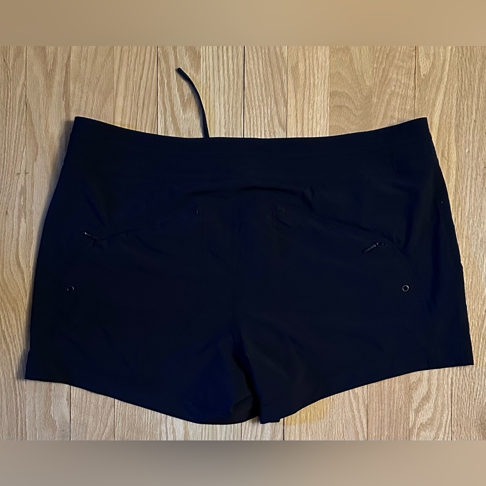 ATHLETA Women’s Navy Swim Shorts, Size 14